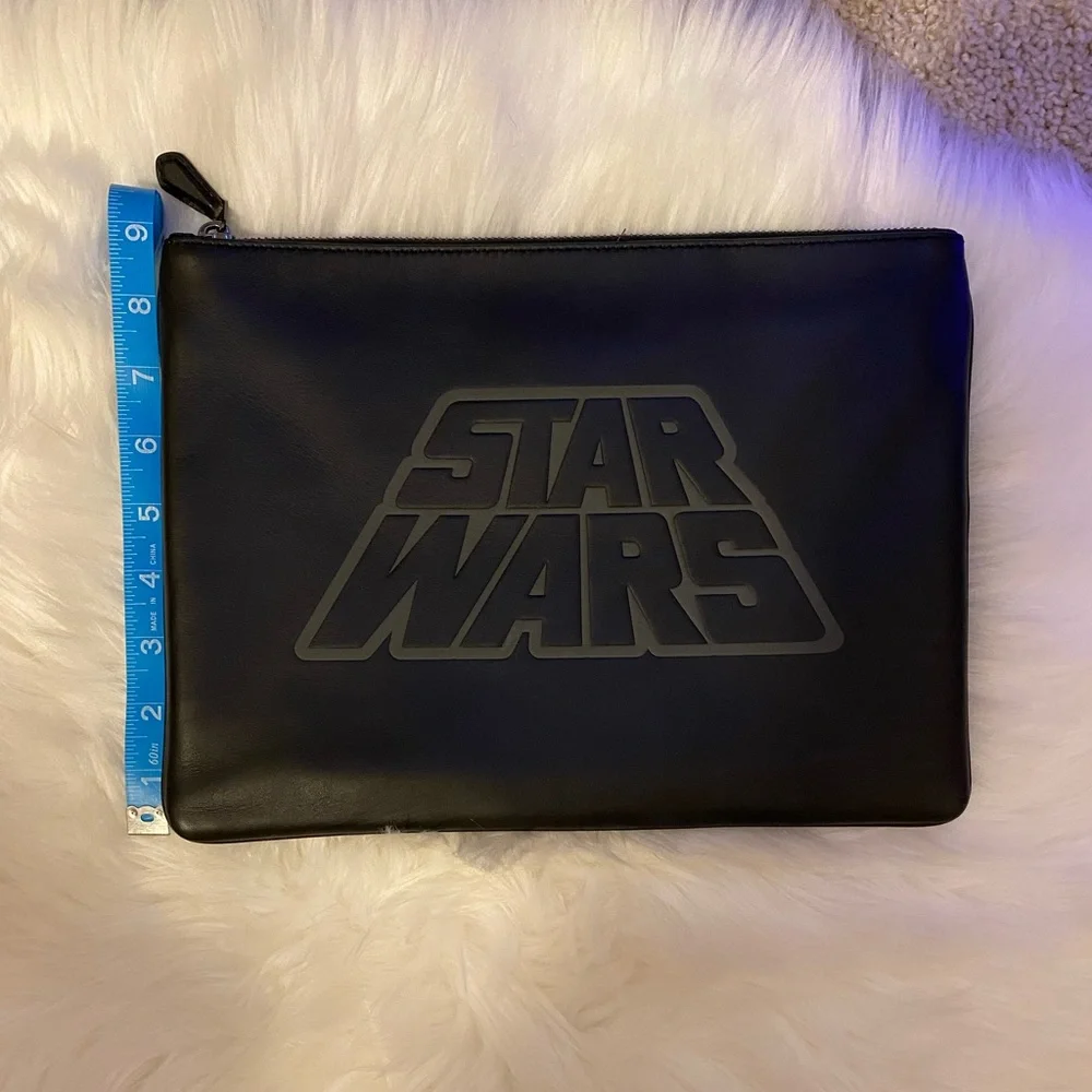 COACH STARWARS POUCH WRISTLET NWT - Picture 12 of 15